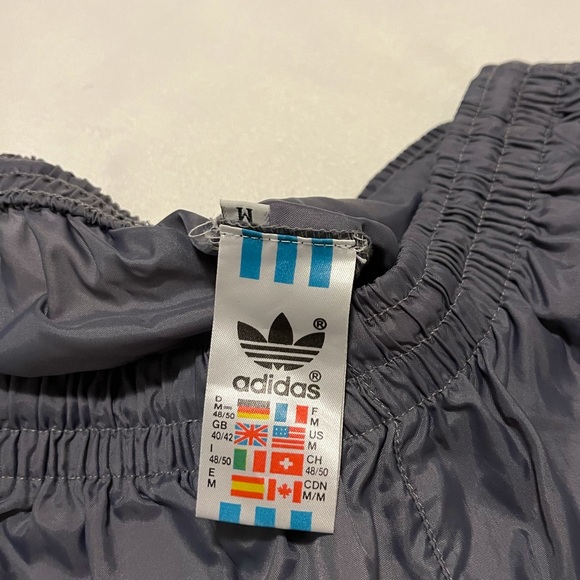 Adidas windbreaker pants - Picture 3 of 3